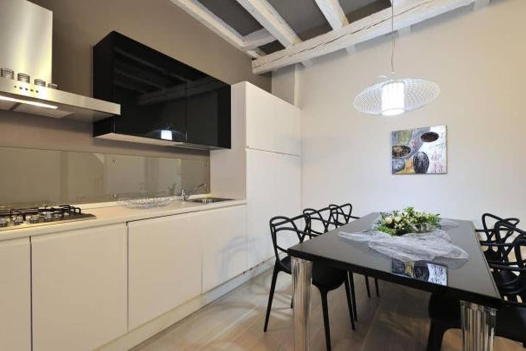 Beautiful House In Венеция Экстерьер фото